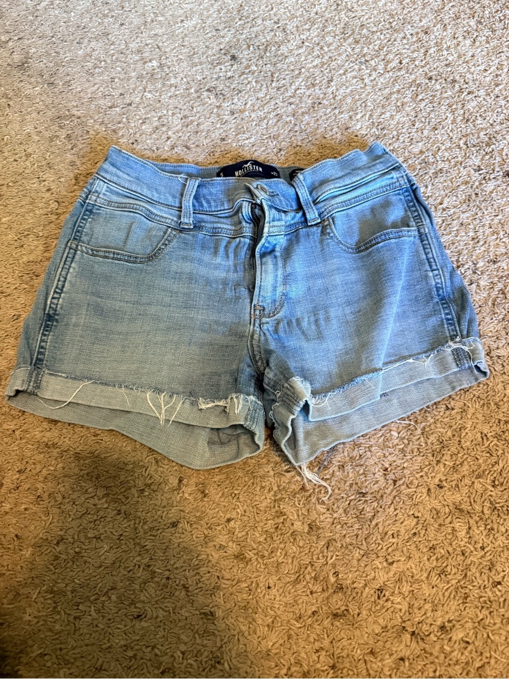 Hollister Light Wash Denim Roll-Cuff Women's Shorts